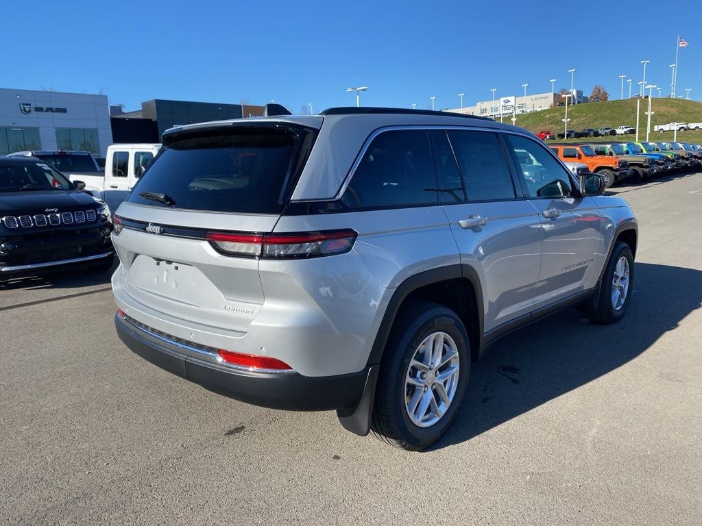 2025 Jeep Grand Cherokee Laredo X