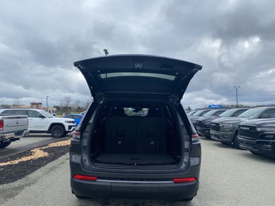 2026 Jeep Grand Cherokee GRAND CHEROKEE LAREDO 4X4