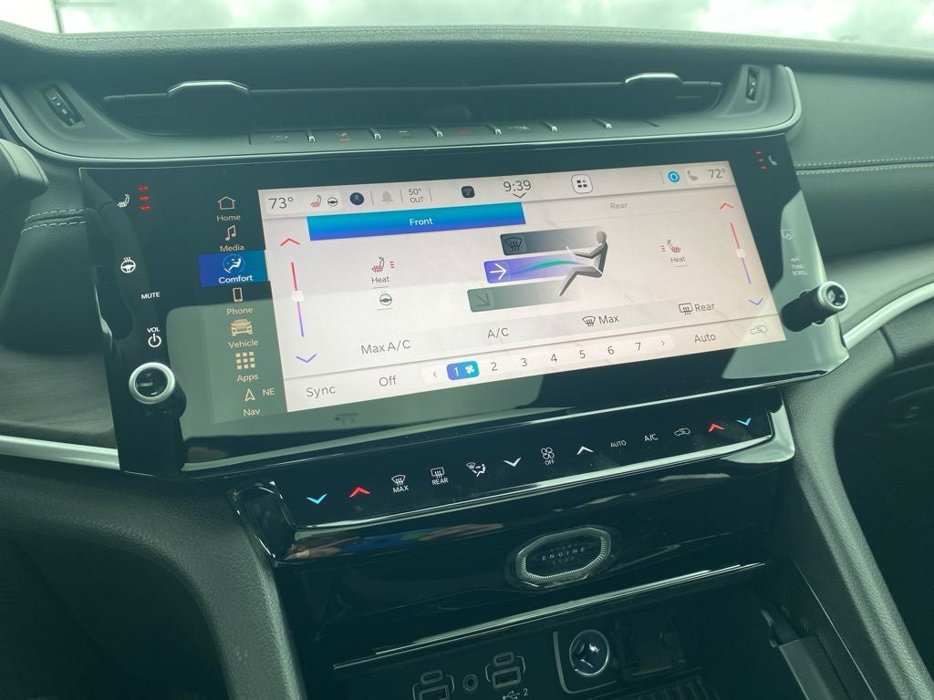 2026 Jeep Grand Cherokee GRAND CHEROKEE LAREDO 4X4