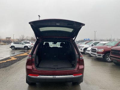 2026 Jeep Grand Cherokee GRAND CHEROKEE LAREDO X 4X4