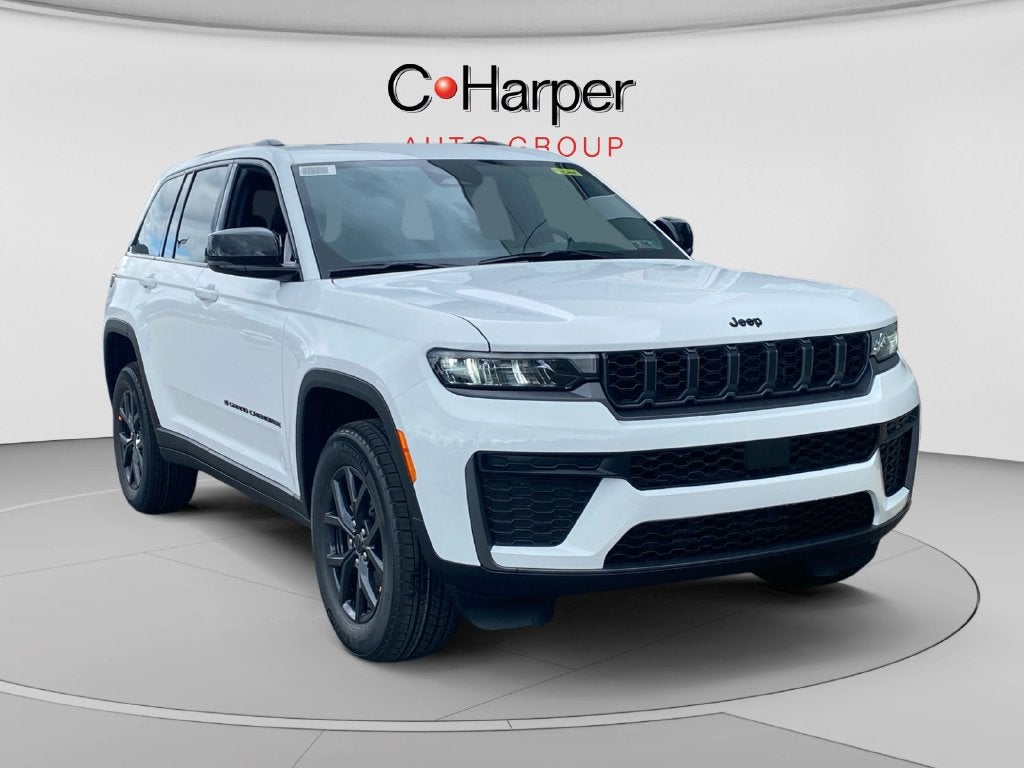 2027 Jeep Grand Cherokee Laredo Altitude