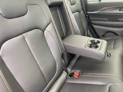 2026 Jeep Grand Cherokee 85th Anniversary Edition