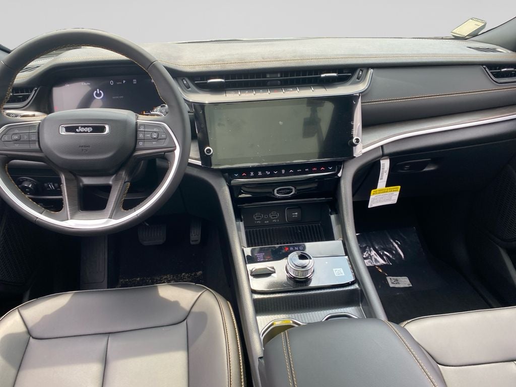 2026 Jeep Grand Cherokee 85th Anniversary Edition
