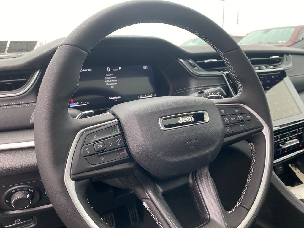 2026 Jeep Grand Cherokee L GRAND CHEROKEE L LAREDO X 4X4