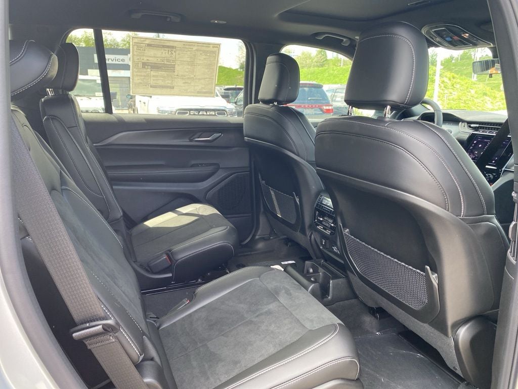 2025 Jeep Grand Cherokee L Altitude X