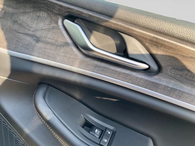 2027 Jeep Grand Cherokee L Laredo Altitude