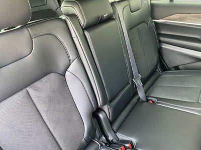 2027 Jeep Grand Cherokee L Laredo Altitude