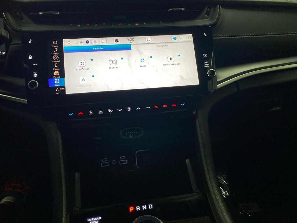 2027 Jeep Grand Cherokee L Laredo Altitude