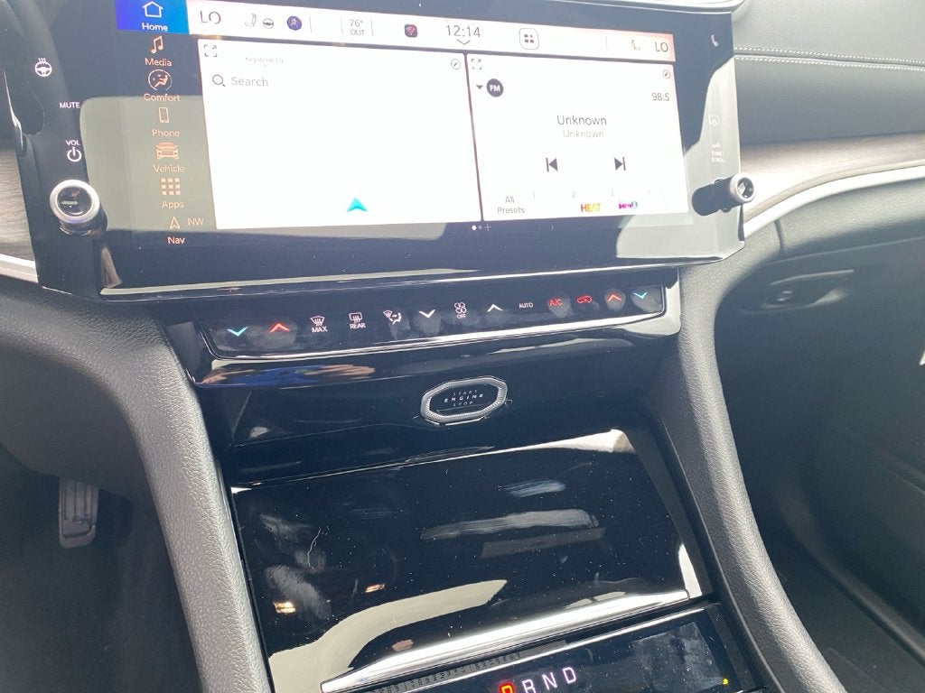 2027 Jeep Grand Cherokee L Laredo Altitude