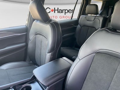 2027 Jeep Grand Cherokee L Laredo Altitude