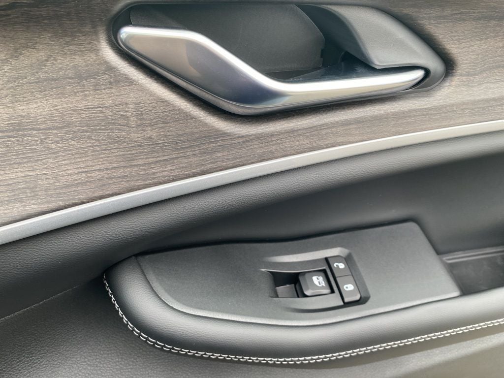 2025 Jeep Grand Cherokee L GRAND CHEROKEE L LIMITED 4X4