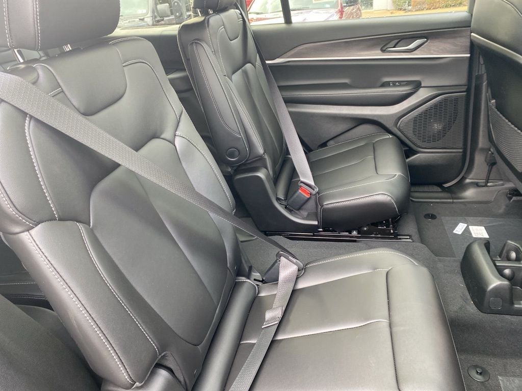 2025 Jeep Grand Cherokee L GRAND CHEROKEE L LIMITED 4X4