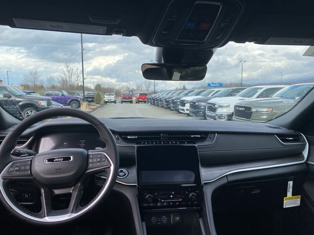 2025 Jeep Grand Cherokee L GRAND CHEROKEE L LIMITED 4X4