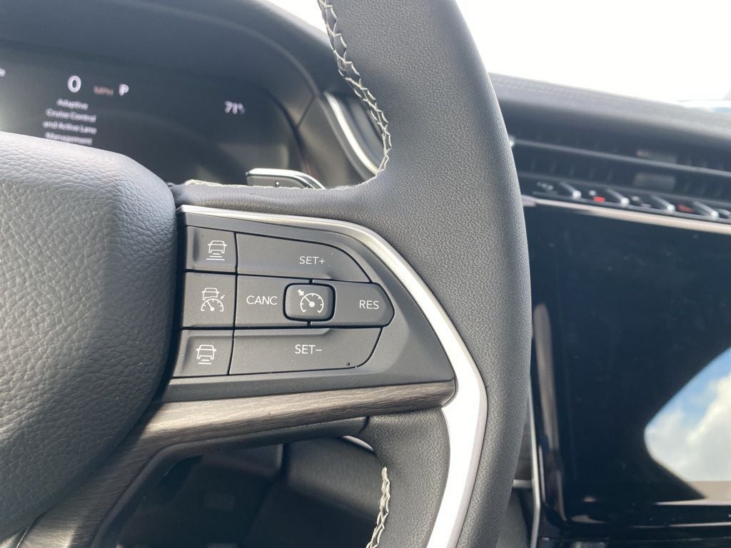 2025 Jeep Grand Cherokee L GRAND CHEROKEE L LIMITED 4X4