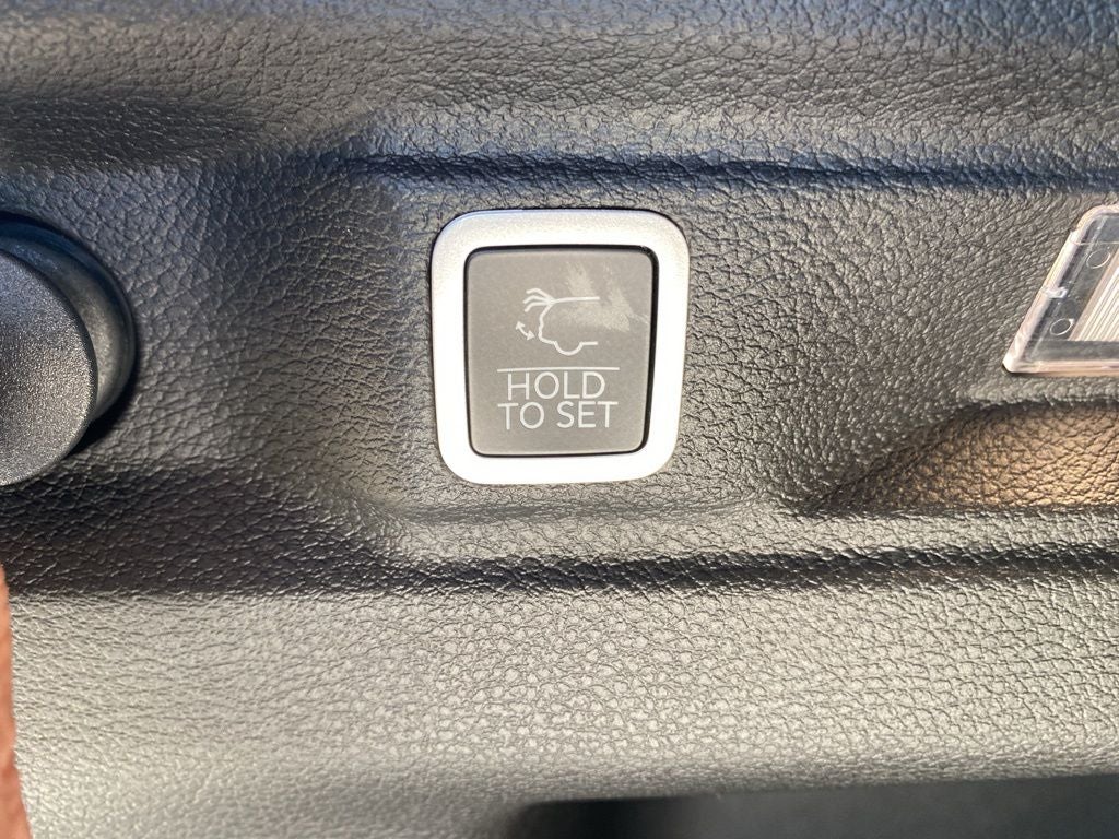 2025 Jeep Grand Cherokee L GRAND CHEROKEE L LIMITED 4X4