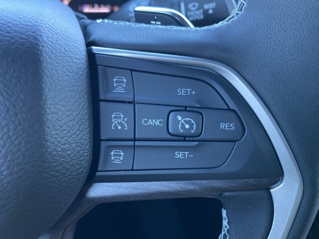 2025 Jeep Grand Cherokee L GRAND CHEROKEE L LIMITED 4X4