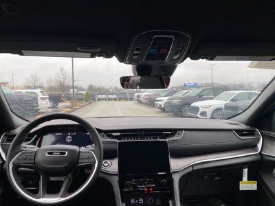 2025 Jeep Grand Cherokee L GRAND CHEROKEE L LIMITED 4X4