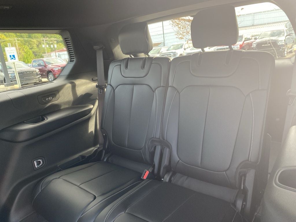 2025 Jeep Grand Cherokee L GRAND CHEROKEE L LIMITED 4X4