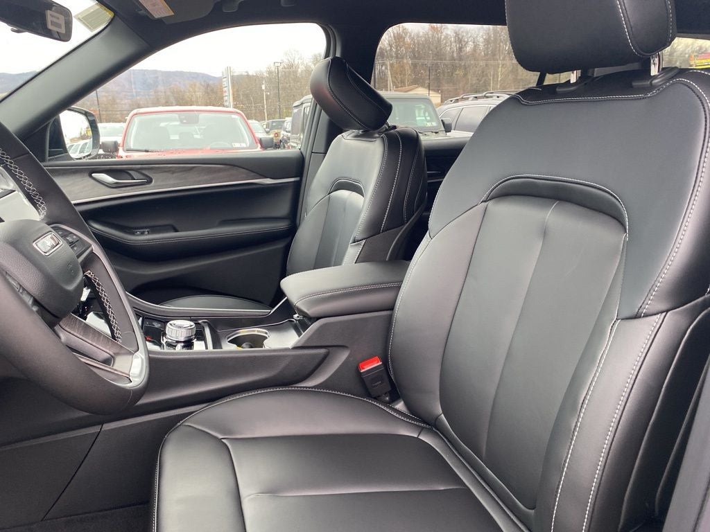 2025 Jeep Grand Cherokee L GRAND CHEROKEE L LIMITED 4X4