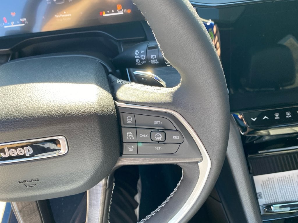 2027 Jeep Grand Cherokee L Limited