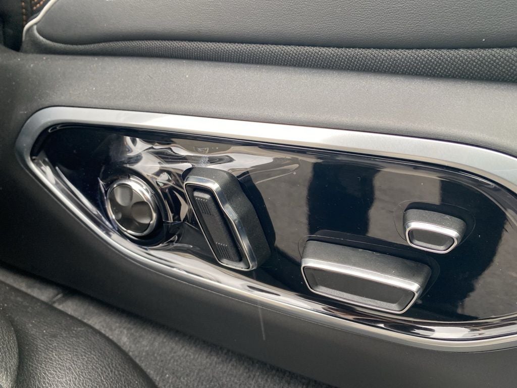 2026 Jeep Grand Cherokee L GRAND CHEROKEE L SUMMIT 4X4