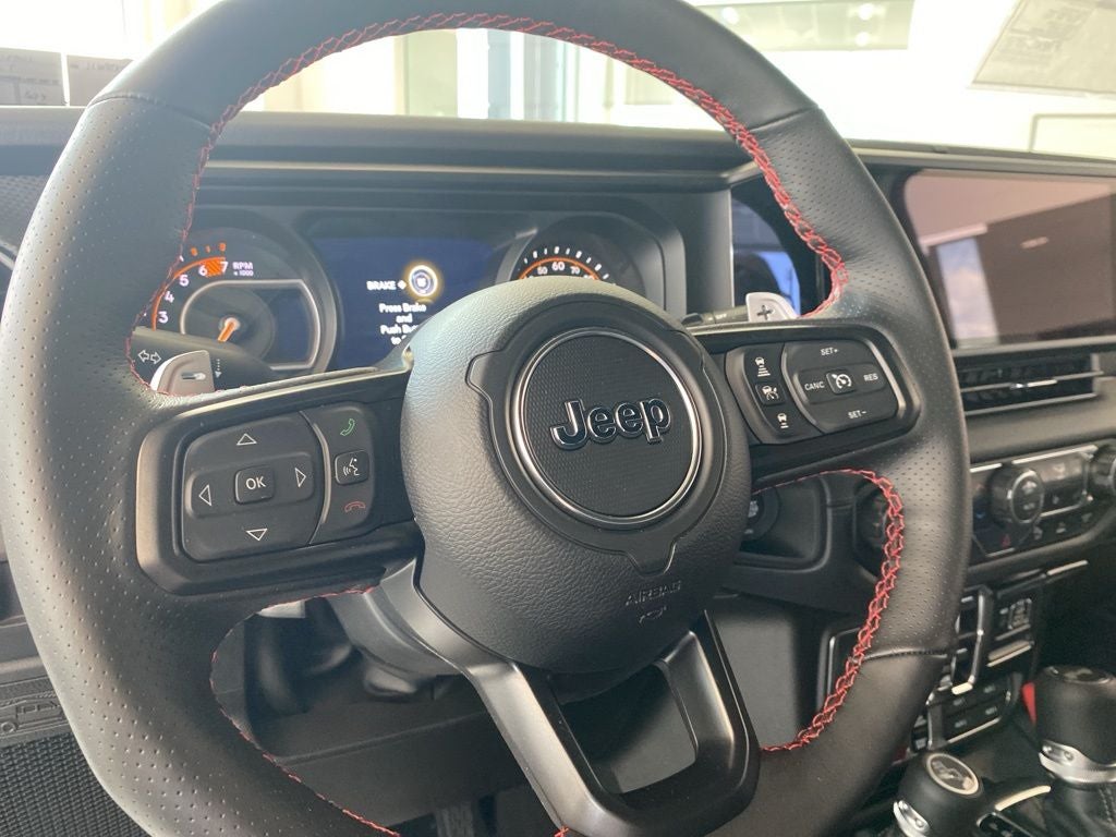 2026 Jeep Wrangler WRANGLER 4-DOOR MOAB 392