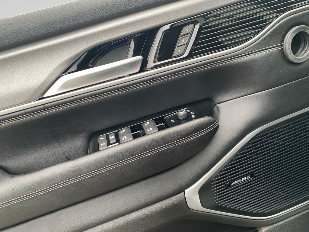 2026 Jeep Grand Wagoneer 4x4
