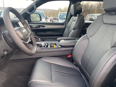 2026 Jeep Grand Wagoneer GRAND WAGONEER UPLAND 4X4