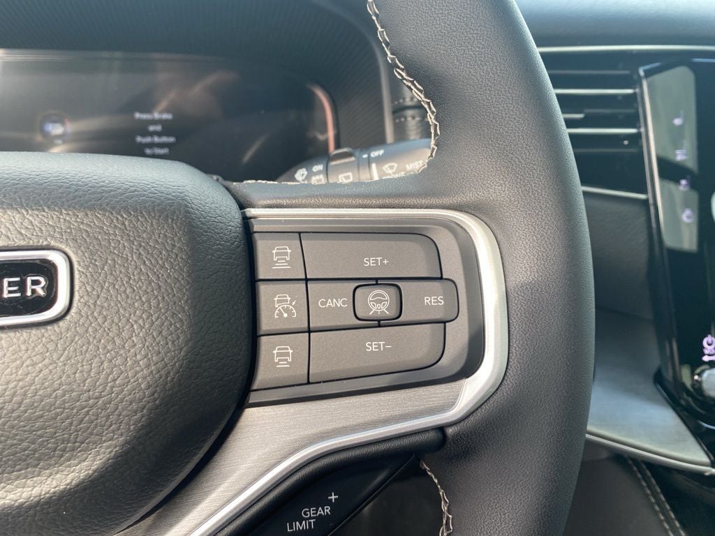 2026 Jeep Grand Wagoneer GRAND WAGONEER UPLAND 4X4