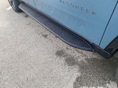 2026 Jeep Grand Wagoneer GRAND WAGONEER UPLAND 4X4