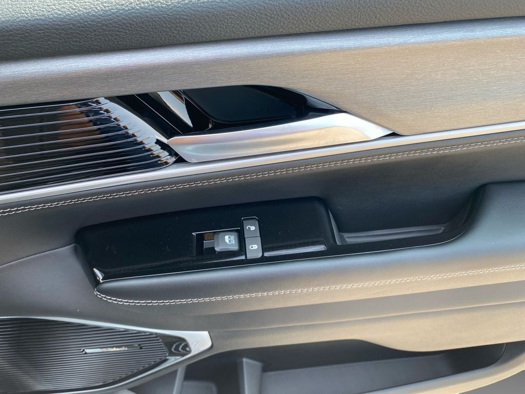 2026 Jeep Grand Wagoneer Limited Reserve
