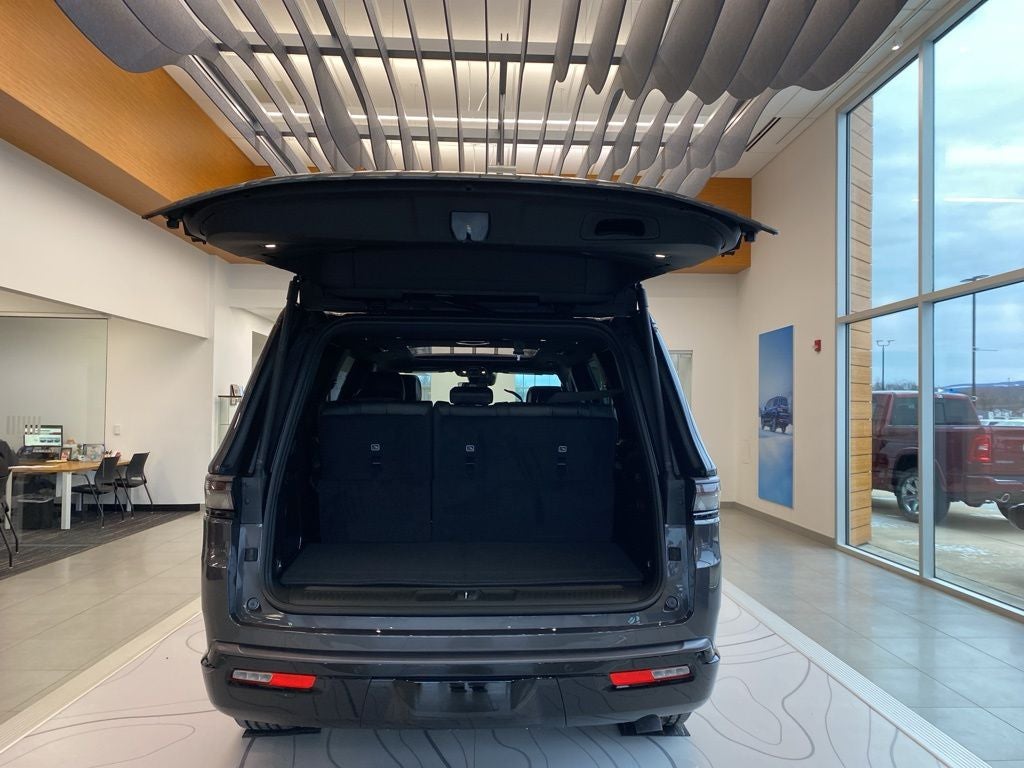 2026 Jeep Grand Wagoneer GRAND WAGONEER LIMITED ALTITUDE 4X4