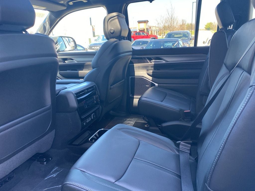 2026 Jeep Grand Wagoneer GRAND WAGONEER LIMITED RESERVE 4X4