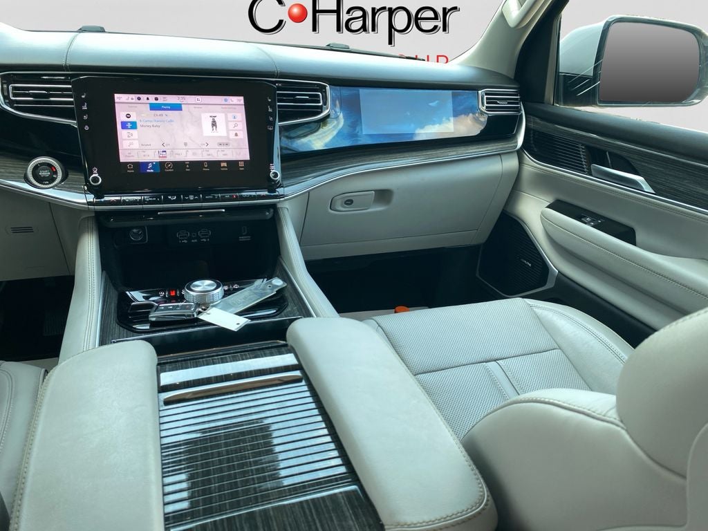 2022 Jeep Wagoneer Series II