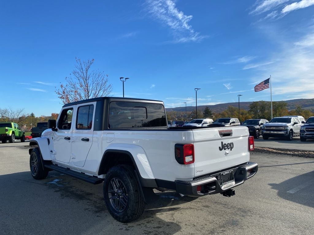 2026 Jeep Gladiator GLADIATOR SPORT S 4X4