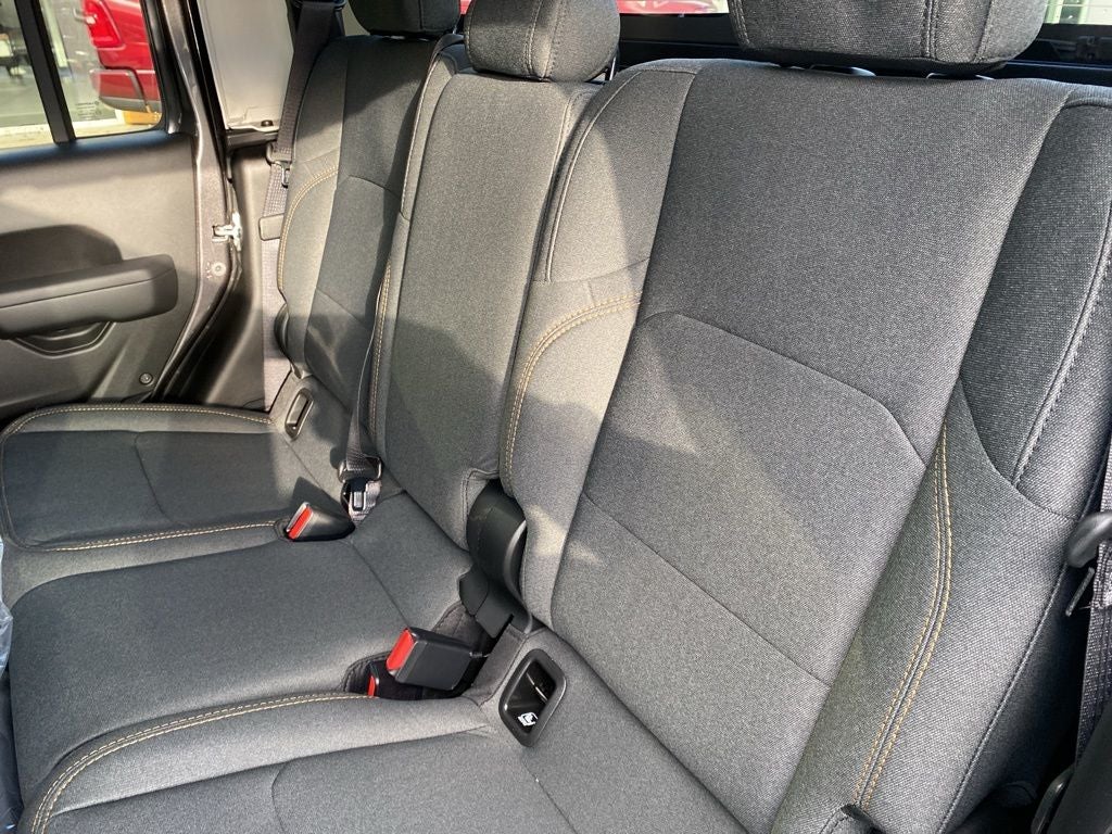 2026 Jeep Gladiator GLADIATOR SPORT S 4X4