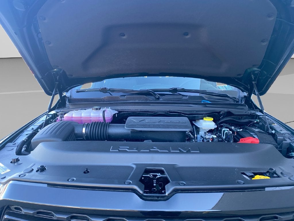 2027 RAM 1500 Big Horn/Lone Star