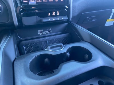 2027 RAM 1500 Big Horn/Lone Star