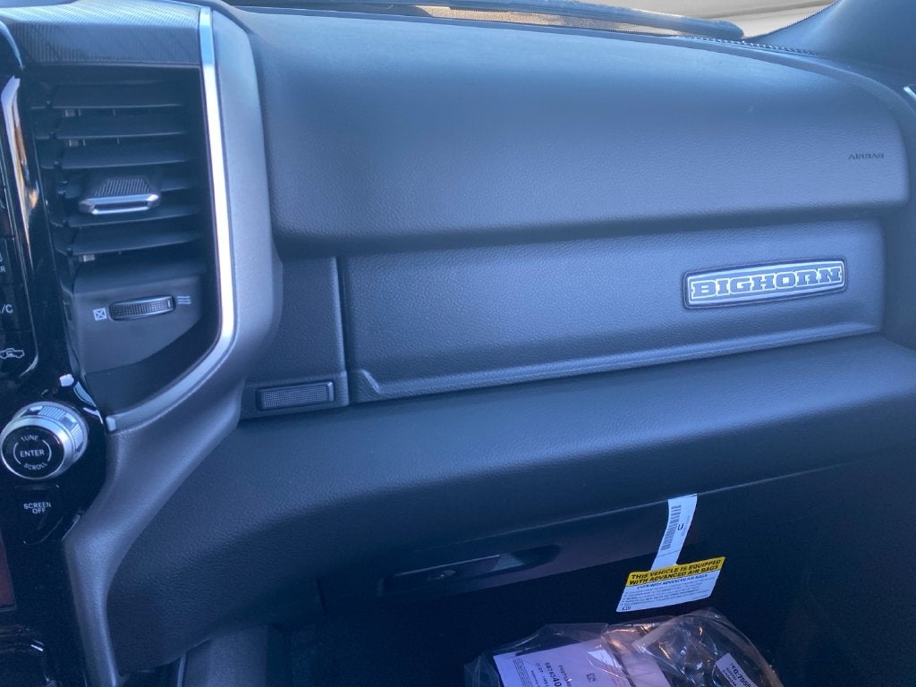 2027 RAM 1500 Big Horn/Lone Star