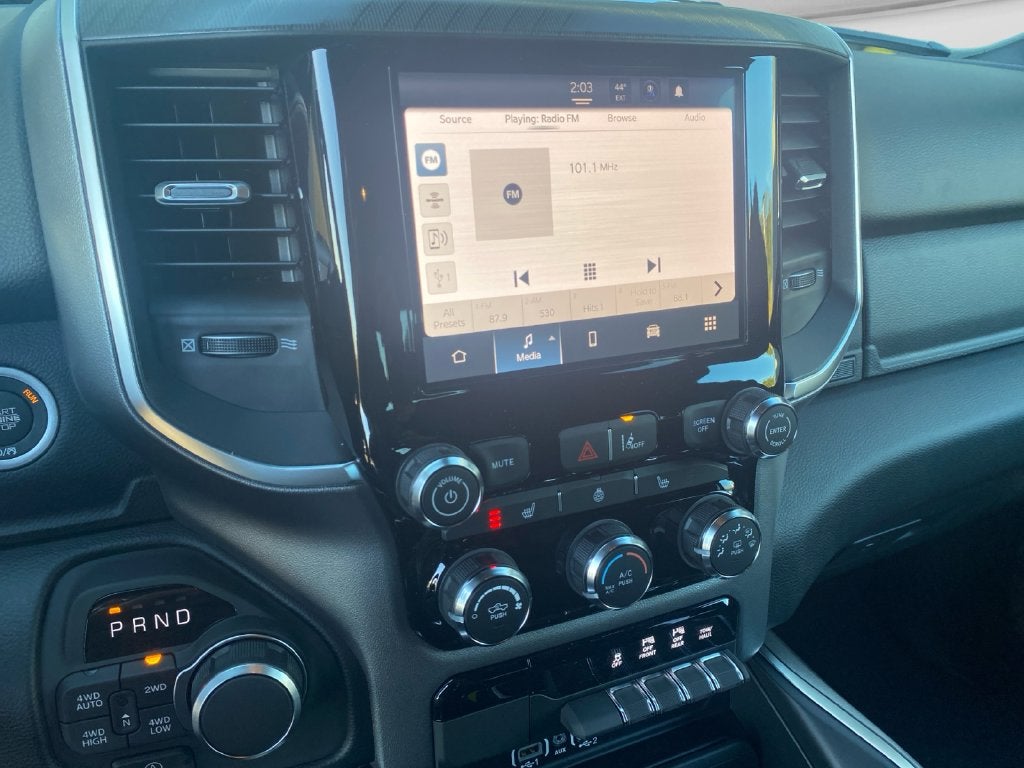 2027 RAM 1500 Big Horn/Lone Star