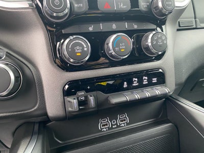 2027 RAM 1500 Big Horn/Lone Star