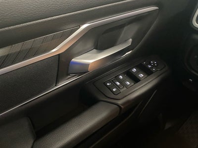 2027 RAM 1500 Big Horn/Lone Star
