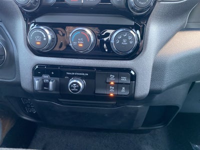 2026 RAM 1500 RAM 1500 TRADESMAN CREW CAB 4X4 5'7' BOX