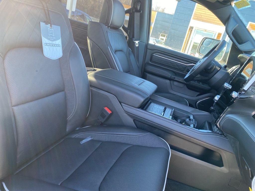 2026 RAM 1500 RAM 1500 LIMITED CREW CAB 4X4 5'7' BOX