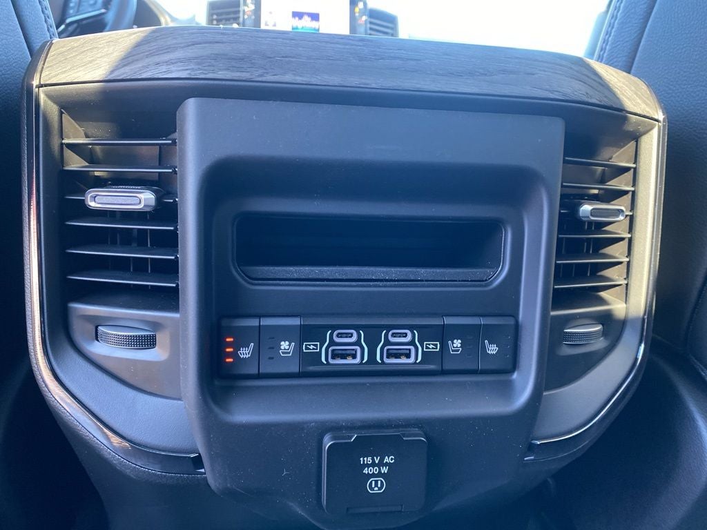 2026 RAM 1500 RAM 1500 LIMITED CREW CAB 4X4 5'7' BOX