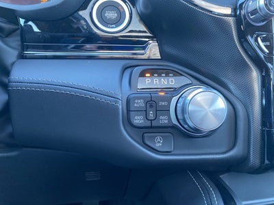 2026 RAM 1500 RAM 1500 LIMITED CREW CAB 4X4 5'7' BOX