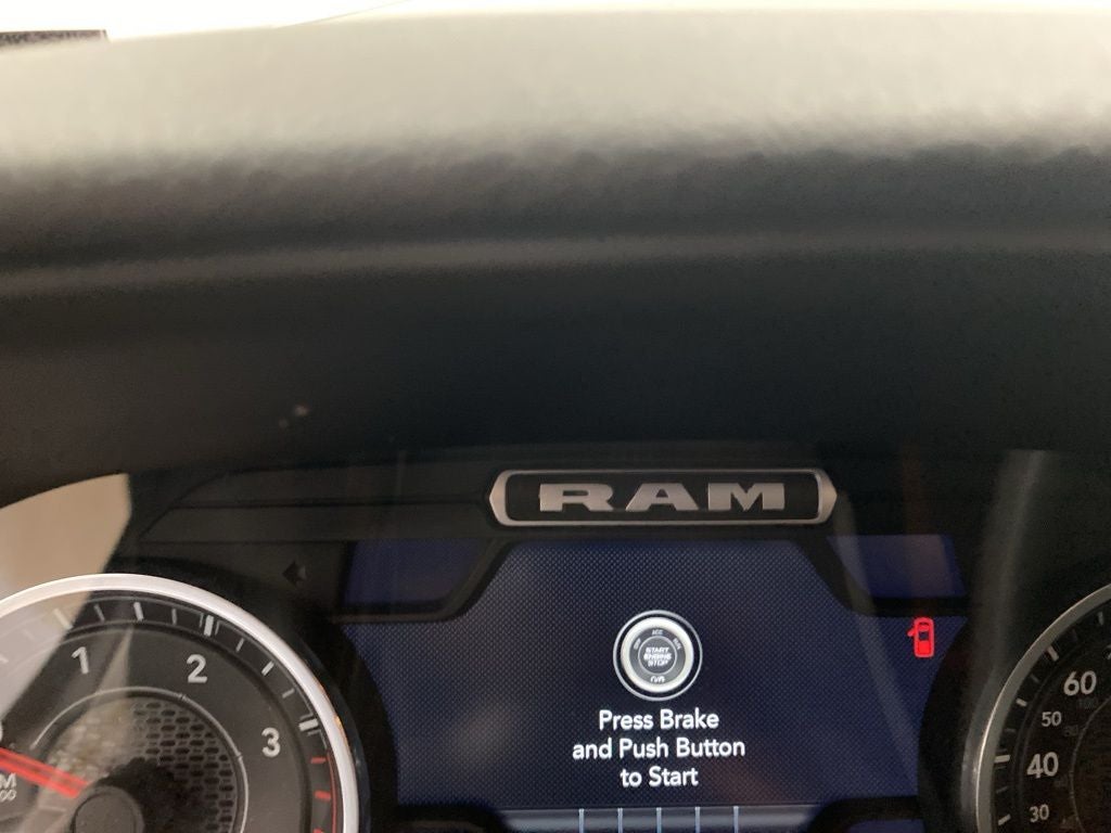 2026 RAM 1500 RAM 1500 LIMITED CREW CAB 4X4 5'7' BOX