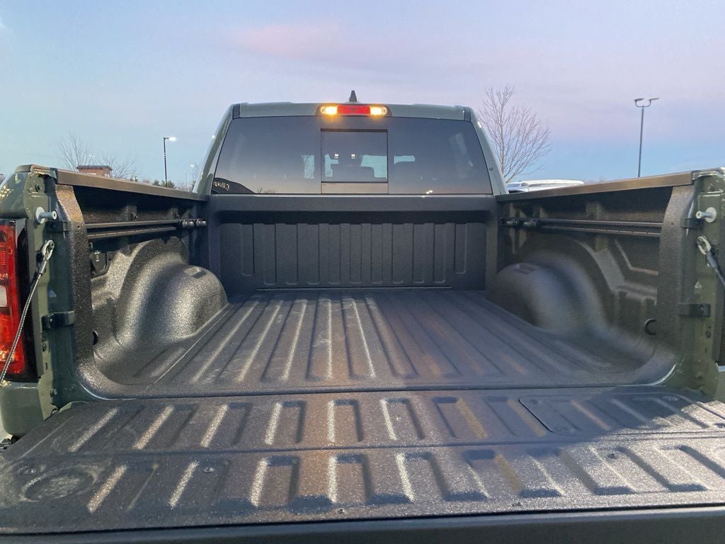 2026 RAM 1500 RAM 1500 LARAMIE CREW CAB 4X4 5'7' BOX