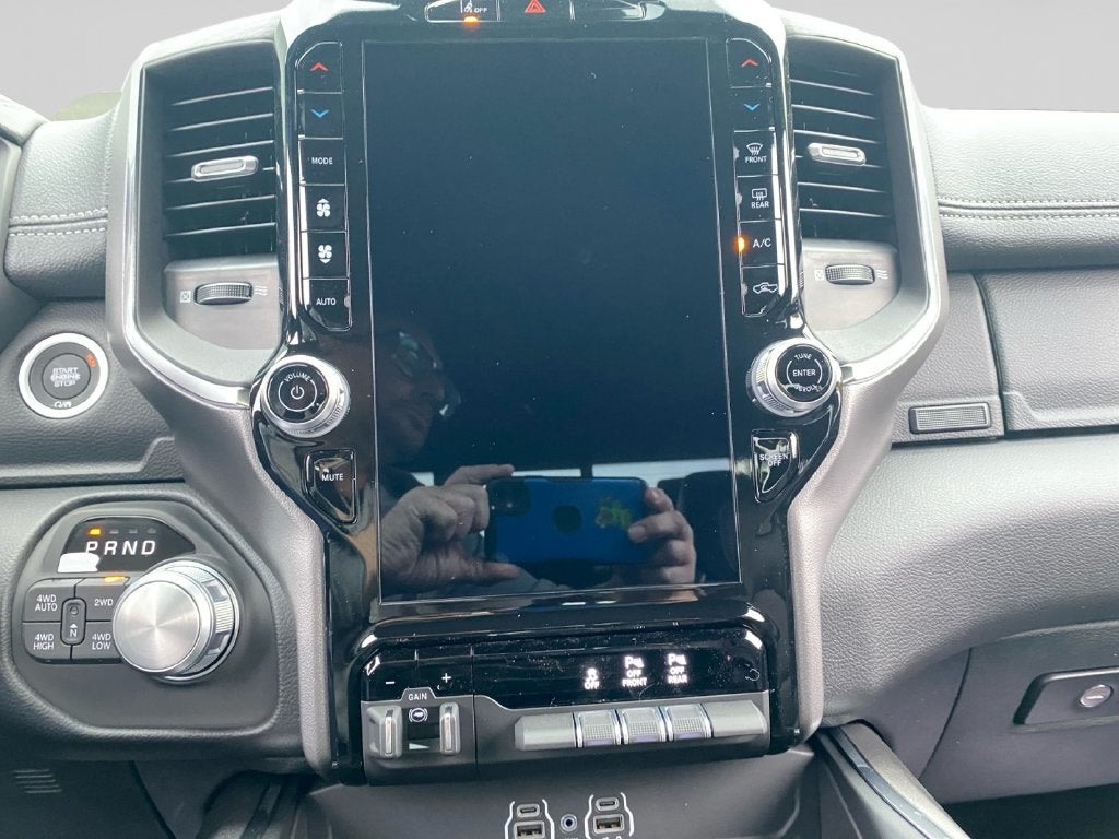 2027 RAM 1500 Laramie