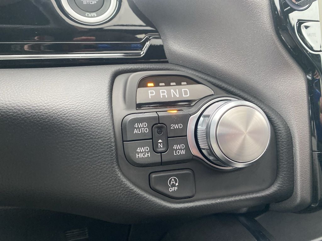 2026 RAM 1500 RAM 1500 LARAMIE CREW CAB 4X4 5'7' BOX